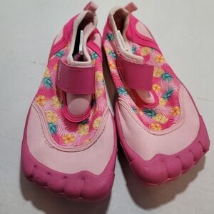 Newtz Swim Water Shoes, Pink Pineapples UPF50+  Girl 2/3